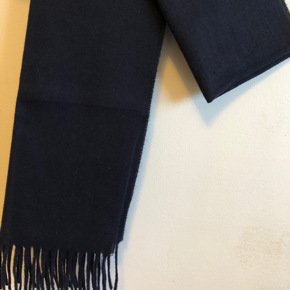 Scarf - Picture 2 of 2